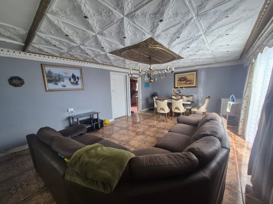 2 Bedroom Property for Sale in Motherwell Eastern Cape